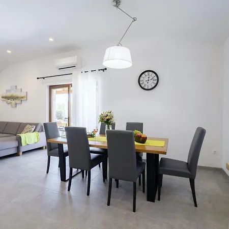 Ingrid In - Haus Fuer 6 Personen Villa