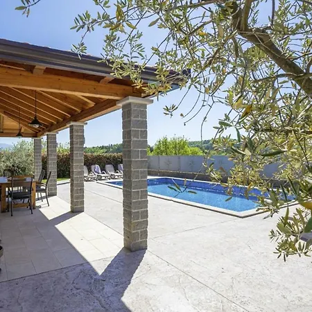 Villa Ingrid In - Haus Fuer 6 Personen *