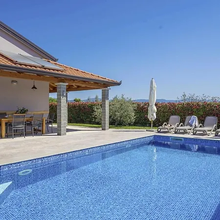 Villa Ingrid In - Haus Fuer 6 Personen Buzet