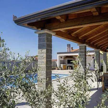 Villa Ingrid In - Haus Fuer 6 Personen Buzet