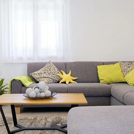 Ingrid In - Haus Fuer 6 Personen Buzet